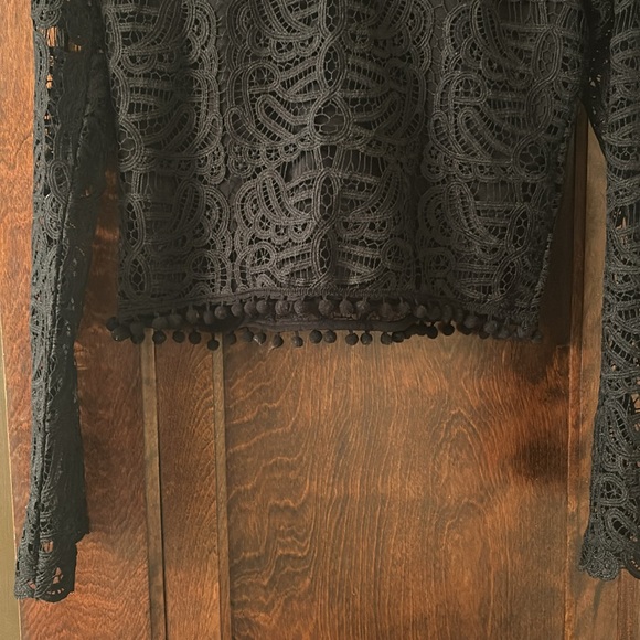 Tularosa Holly black lace top. - Picture 9 of 9